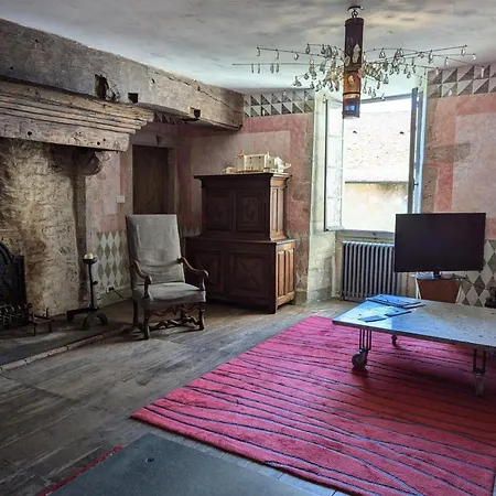 Prieure Du Xveme Restaure, Jardin Clos De 2000 M², Piscine, Cheminee, Wifi Fibre, Proche Eglise - Fr-1-653-219 Semesterbostad