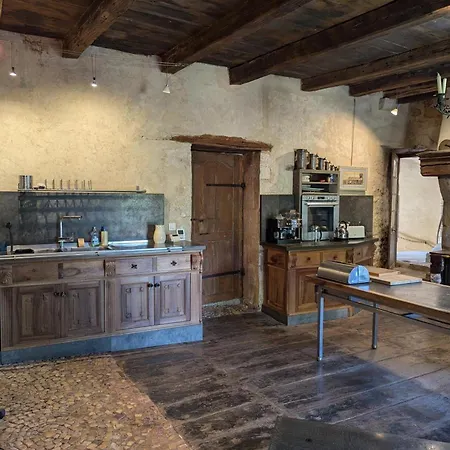 Prieure Du Xveme Restaure, Jardin Clos De 2000 M², Piscine, Cheminee, Wifi Fibre, Proche Eglise - Fr-1-653-219 *