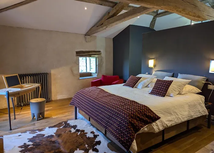 Prieure Du Xveme Restaure, Jardin Clos De 2000 M², Piscine, Cheminee, Wifi Fibre, Proche Eglise - Fr-1-653-219 Ferienhaus *