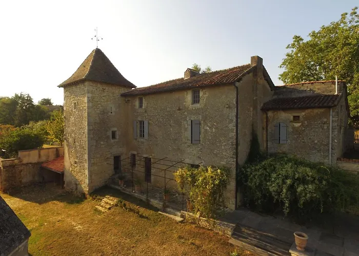 Ferienhaus Prieure Du Xveme Restaure, Jardin Clos De 2000 M², Piscine, Cheminee, Wifi Fibre, Proche Eglise - Fr-1-653-219 Beaulieu-sur-Sonnette
